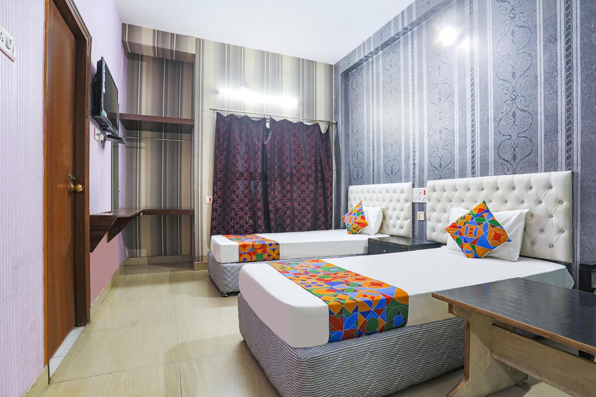 Fabhotel Buddha Saalt Bodh Gaya Buitenkant foto